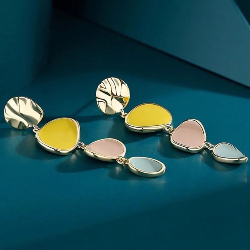 *BETTE* Gold x Multicolor Fashion Dangle Earrings - Picture 4 of 8